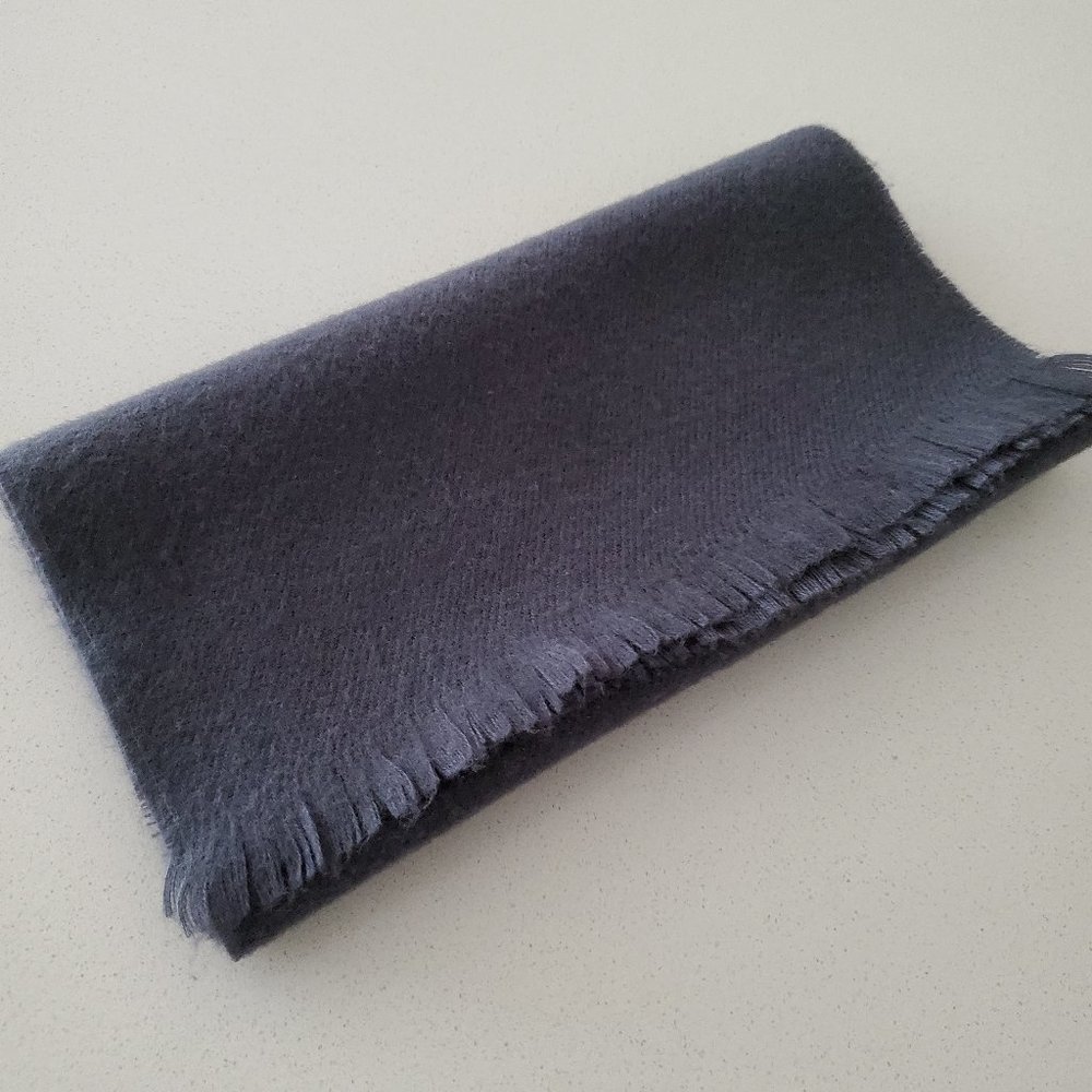 Scarf Grey